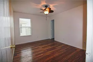 6908 Meadow Way Ln, Fort Worth, TX 76179 - Photo 11