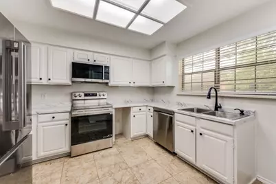 401 Pebble Way #239, Arlington, TX 76006 - Photo 7