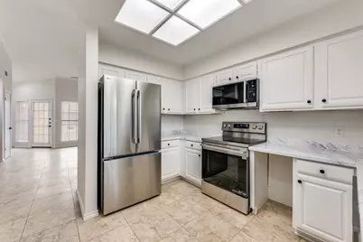 401 Pebble Way #239, Arlington, TX 76006 - Photo 5