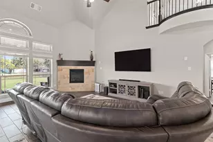 800 Beckington Dr, Shady Shores, TX 76208 - Photo 7