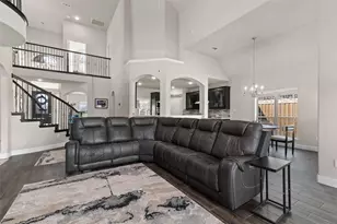 800 Beckington Dr, Shady Shores, TX 76208 - Photo 9