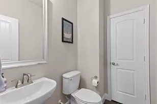 800 Beckington Dr, Shady Shores, TX 76208 - Photo 23