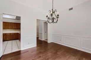 1201 St James Pl, Arlington, TX 76011 - Photo 7