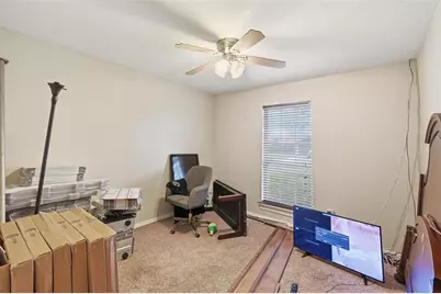 905 Brookhaven Drive, Lancaster, TX 75134 - Photo 5
