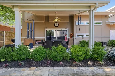 908 Idlewood Court, Highland Village, TX 75077 - Photo 13