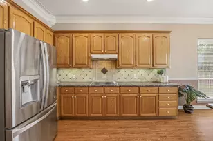 5900 Nutcracker Dr, Granbury, TX 76049 - Photo 9