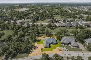 5900 Nutcracker Dr, Granbury, TX 76049 - Photo 33