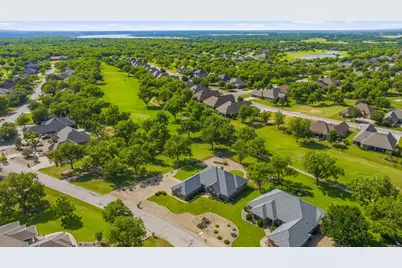 5900 Nutcracker Drive, Granbury, TX 76049 - Photo 35