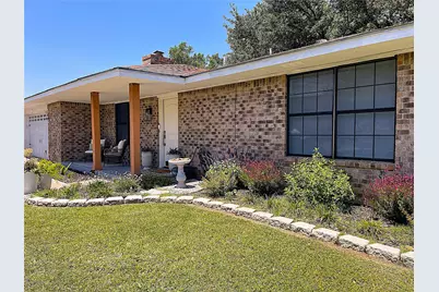 1105 La Villeta Street, Mexia, TX 76667 - Photo 7