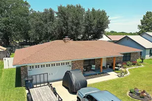 1105 La Villeta St, Mexia, TX 76667 - Photo 5