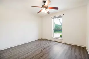 2515 Rosebud Cir, Carrollton, TX 75006 - Photo 5