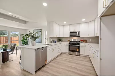 3421 Lynbrook Drive, Plano, TX 75075 - Photo 5
