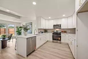 3421 Lynbrook Dr, Plano, TX 75075 - Photo 5
