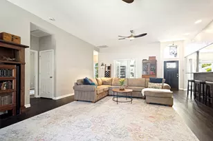 1325 Falcon Dr, Lewisville, TX 75077 - Photo 9