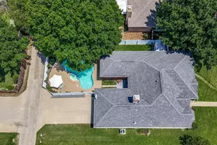1325 Falcon Dr, Lewisville, TX 75077 - Photo 27