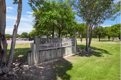 516 E Wintergreen Road, DeSoto, TX 75115 - Photo 25