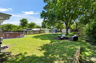 516 E Wintergreen Rd, DeSoto, TX 75115 - Photo 21