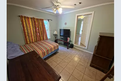 903 Cameron Avenue, Dallas, TX 75223 - Photo 11