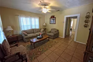903 Cameron Ave, Dallas, TX 75223 - Photo 3