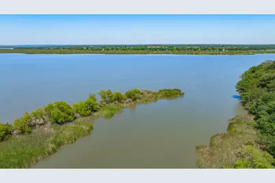 4917 Plum Bush Street, Granbury, TX 76048 - Photo 7