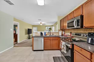 8845 Valley River Dr, Fort Worth, TX 76244 - Photo 15