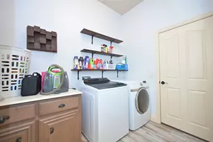 3207 Pampa, Grand Prairie, TX 75054 - Photo 29