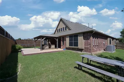 3207 Pampa, Grand Prairie, TX 75054 - Photo 39