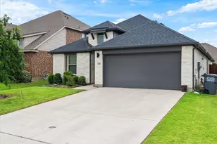 644 Erin Hls Dr, Red Oak, TX 75154 - Photo 3
