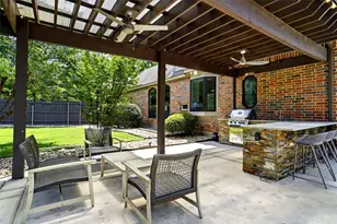 902 Dowling Ct, Southlake, TX 76092 - Photo 5