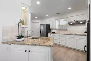 6126 Highgate Ln, Dallas, TX 75214 - Photo 19