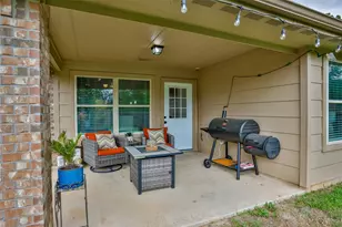 900 Vintage Ave, Gainesville, TX 76240 - Photo 29