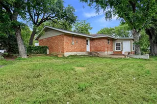 2222 Woodoak Dr, Irving, TX 75060 - Photo 25