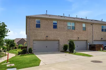 520 Ballustrade Drive, Irving, TX 75039 - Photo 23