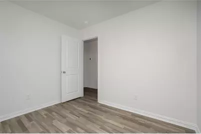 1619 N 12th Street, Waco, TX 76707 - Photo 7