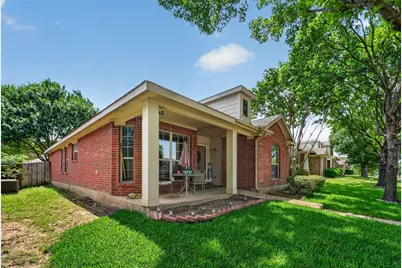 2830 Gospel Drive, Dallas, TX 75237 - Photo 3