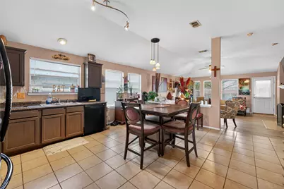 2830 Gospel Drive, Dallas, TX 75237 - Photo 13