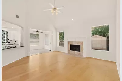 2301 Maryanne Lane, Plano, TX 75074 - Photo 9