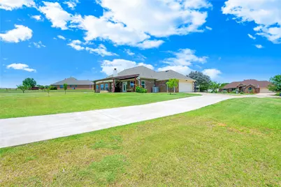 109 Falcons Eye Court, Weatherford, TX 76087 - Photo 7