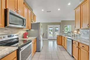 109 Falcons Eye Ct, Weatherford, TX 76087 - Photo 19