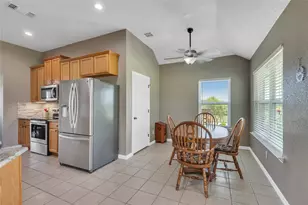 109 Falcons Eye Ct, Weatherford, TX 76087 - Photo 23