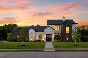 329 Renaissance Ln, Heath, TX 75032 - Photo 1