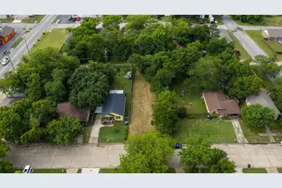 820 W Day Street, Denison, TX 75020 - Photo 7