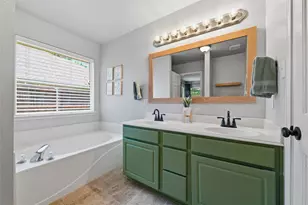 348 Meador Ln, Burleson, TX 76028 - Photo 21