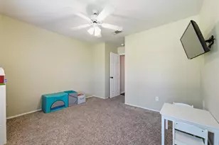348 Meador Ln, Burleson, TX 76028 - Photo 17