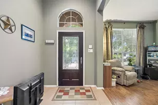 6428 Maple Dr, The Colony, TX 75056 - Photo 5