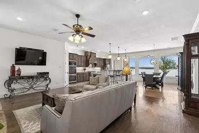 10047 Lakeside Drive, Fort Worth, TX 76179 - Photo 13