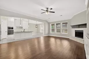 1567 Harrison Cir, Waxahachie, TX 75165 - Photo 9