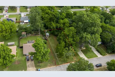 911 Thatcher Street, Denison, TX 75020 - Photo 1