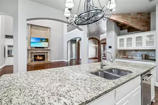 2662 Sharlis Dr, Frisco, TX 75036 - Photo 11