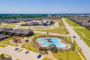 11300 Summer Rain Blvd, Aubrey, TX 76227 - Photo 33